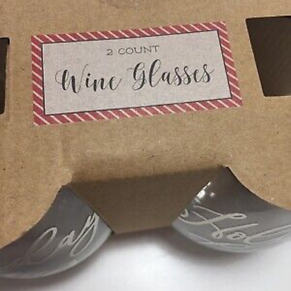 Set of 2 Stemless Wine Glasses with Holiday Cheer Monogrammed in Silver / NWT - Picture 6 of 6